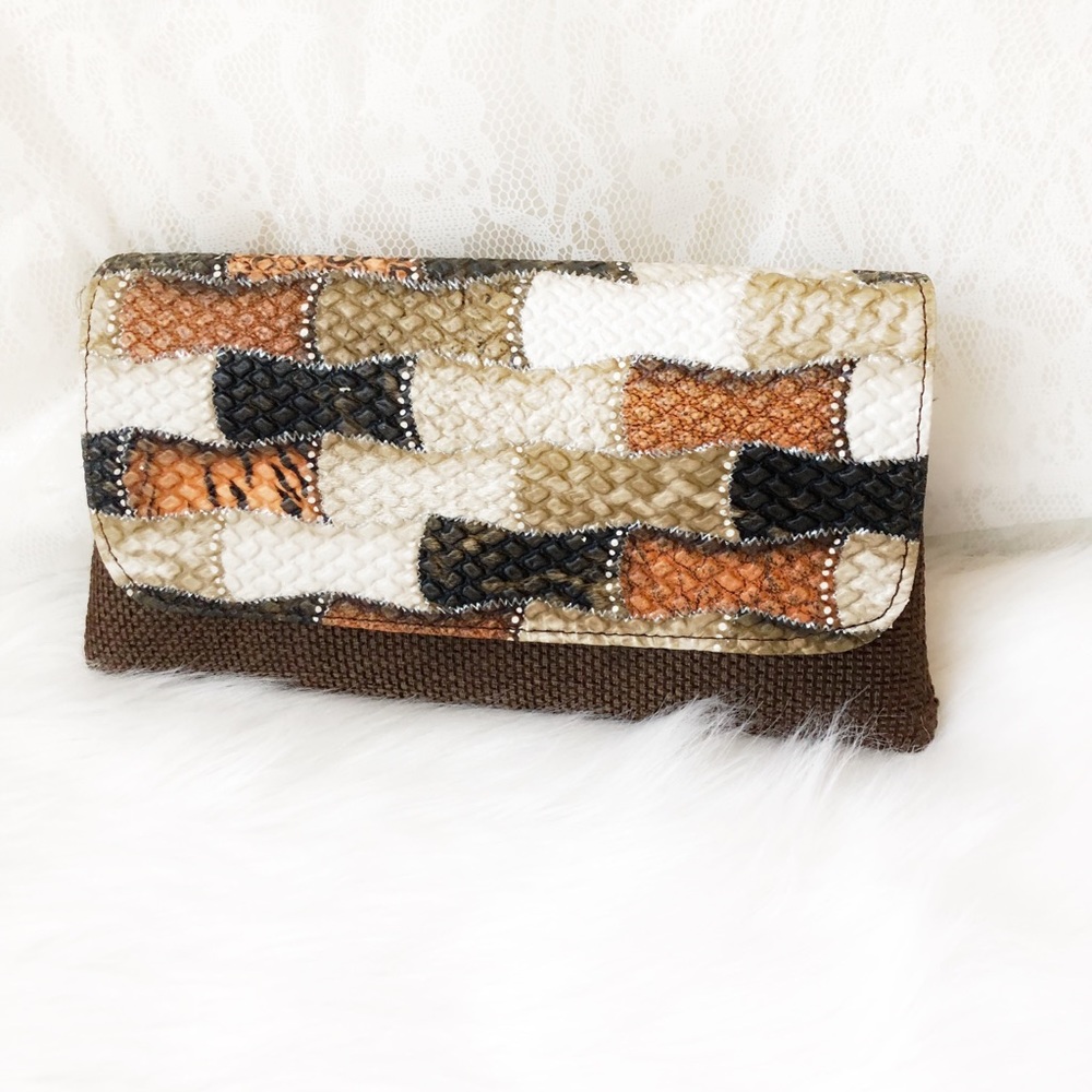 Cute multi-brown ‘bone-pattern’ Clutch